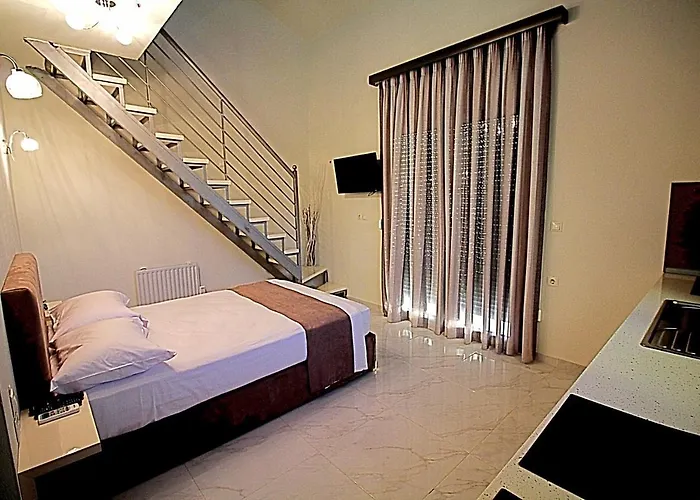 Sky Rays Luxury Nikiti (Sithonia)