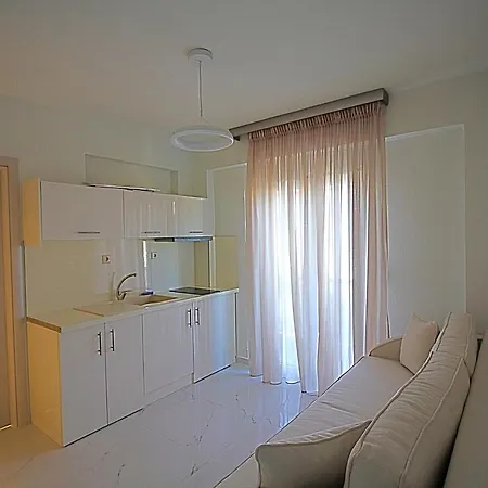 Aparthotel Sky Rays Luxury